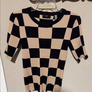 Tahari Black and Beige Checkerboard Short-Sleeve Sweater